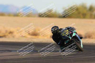 media/Dec-07-2024-CVMA (Sat) [[21c5f1ef85]]/Race 13-Amateur Supersport Middleweight/